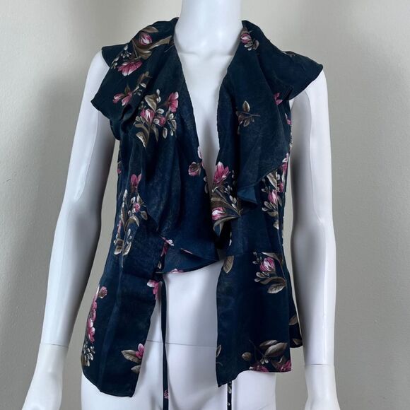 Collective Concept Size M Petite Green Pink Floral Satin Ruffle Wrap Blouse Top - Picture 11 of 13